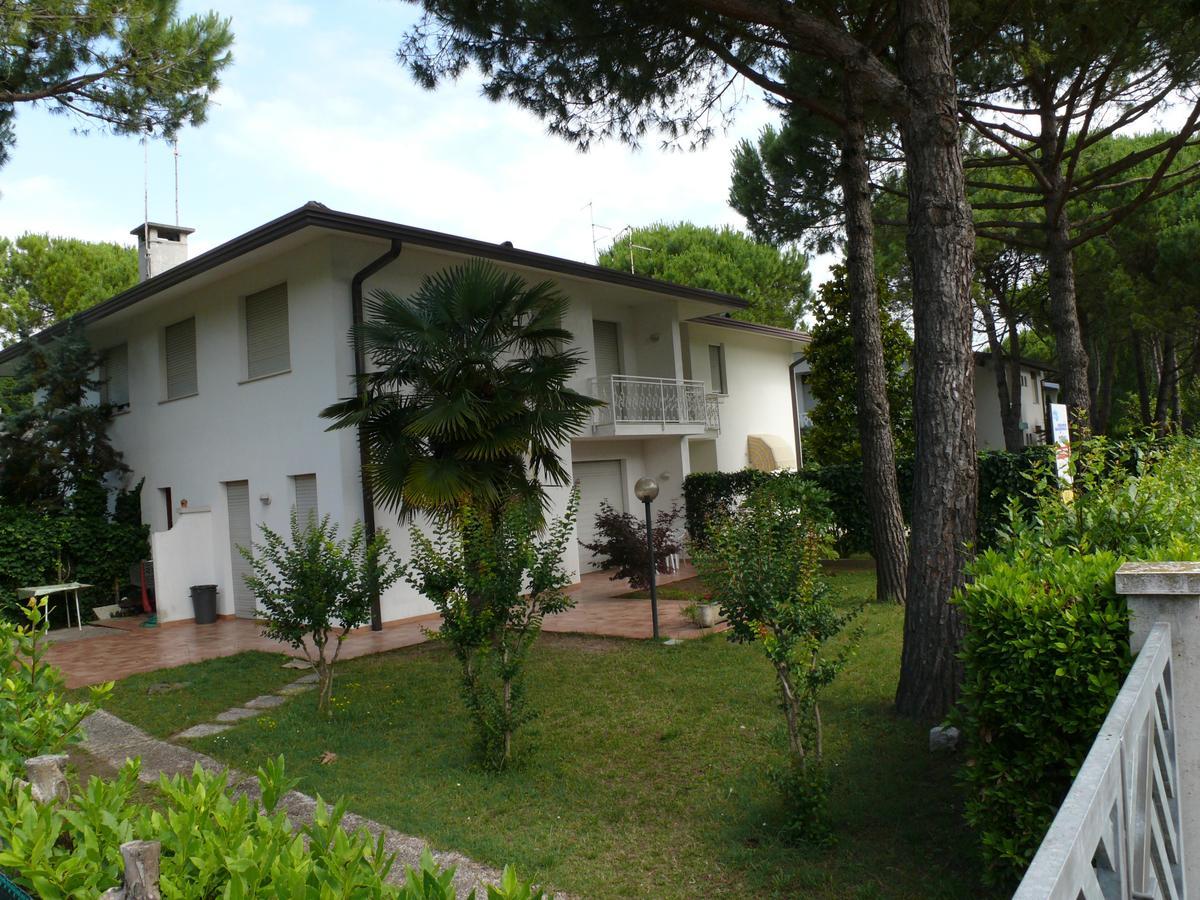 Villa Barbara Lignano Sabbiadoro Extérieur photo